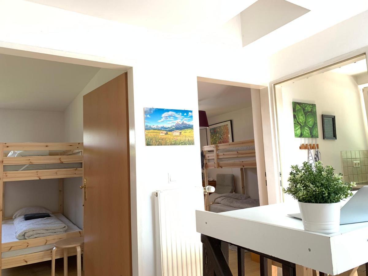 Blue Mountain Hostel Innsbruck Exterior photo